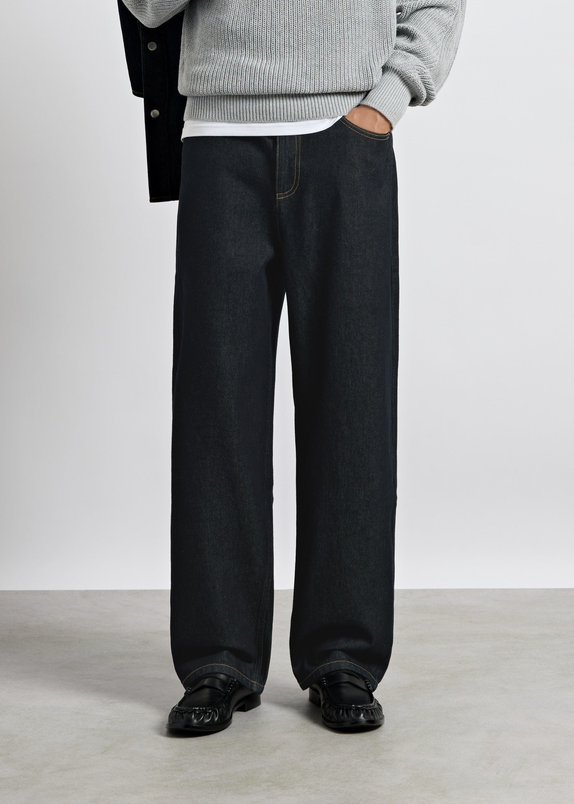 John Straight Jeans