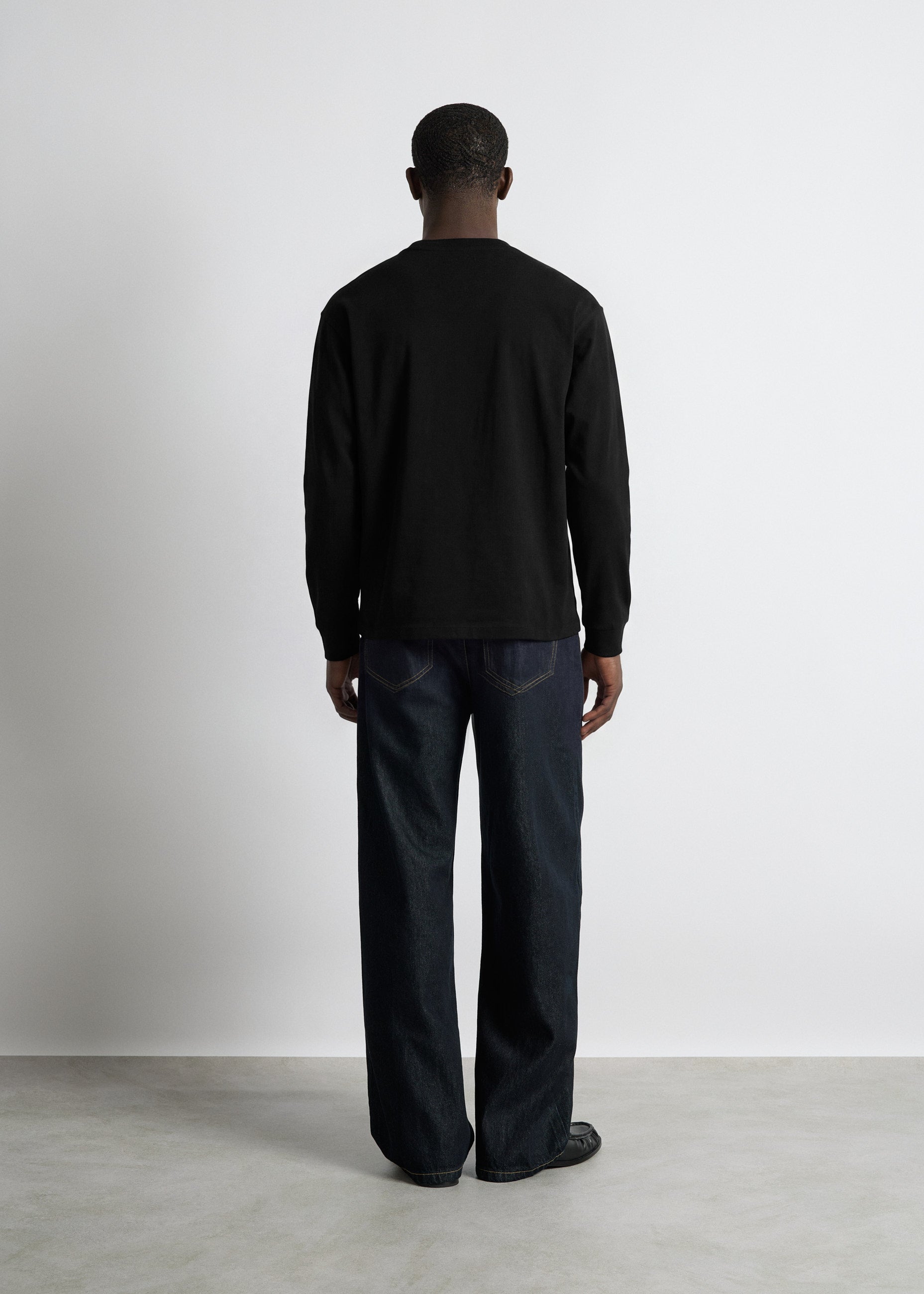 Longsleeve with Embroidery