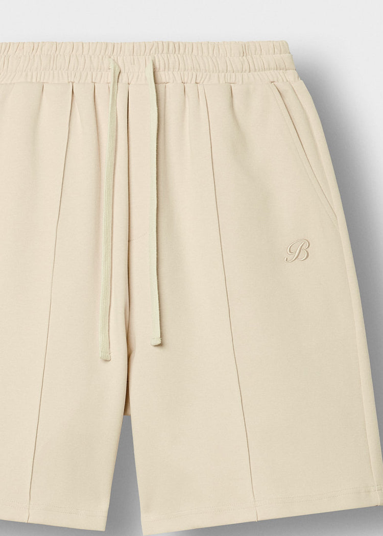 Sweatshorts with Seam