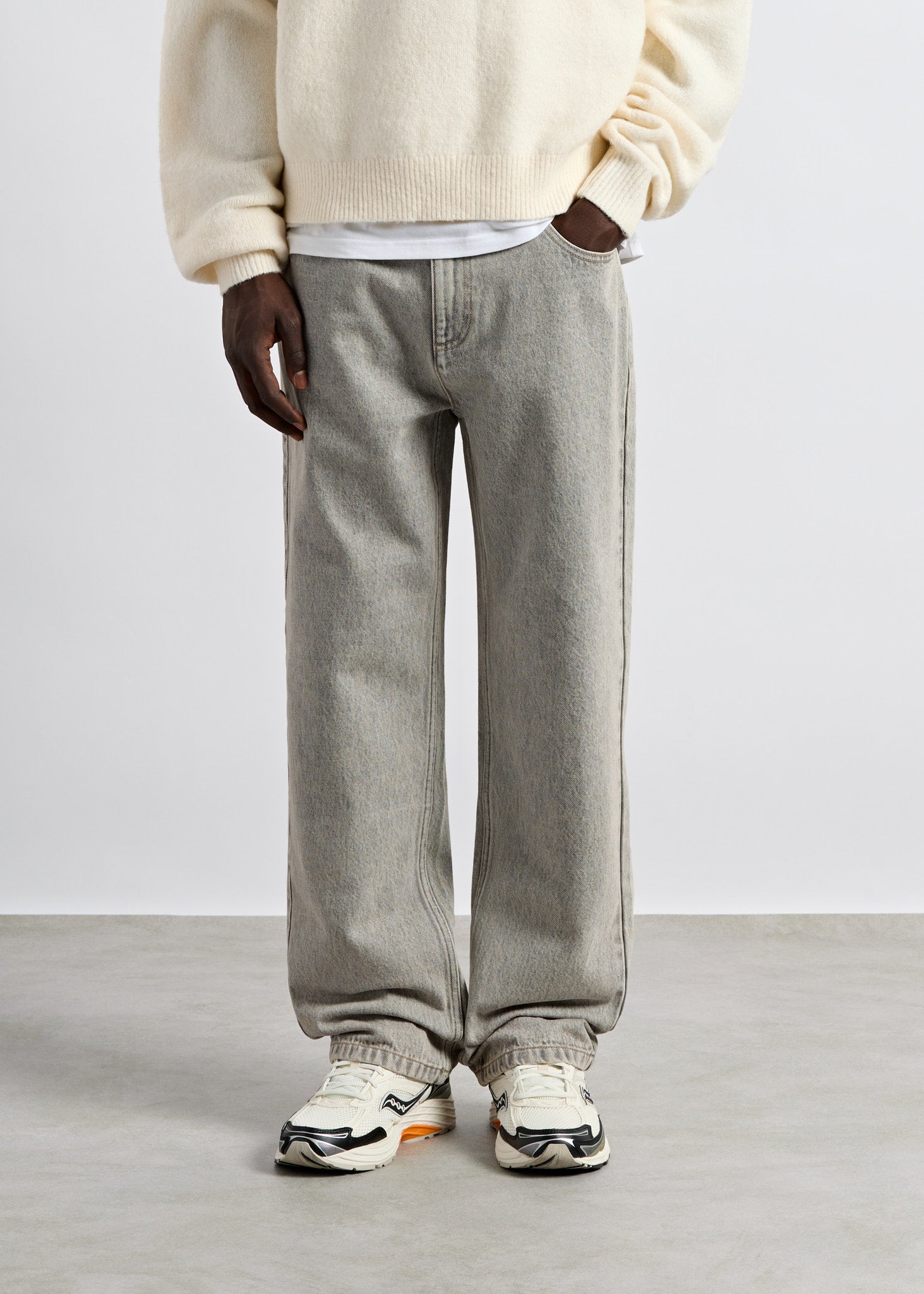 John Straight Jeans