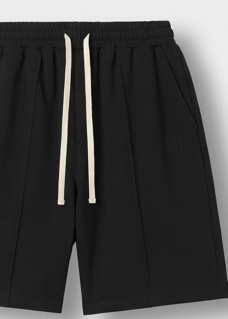 Sweatshorts with Seam