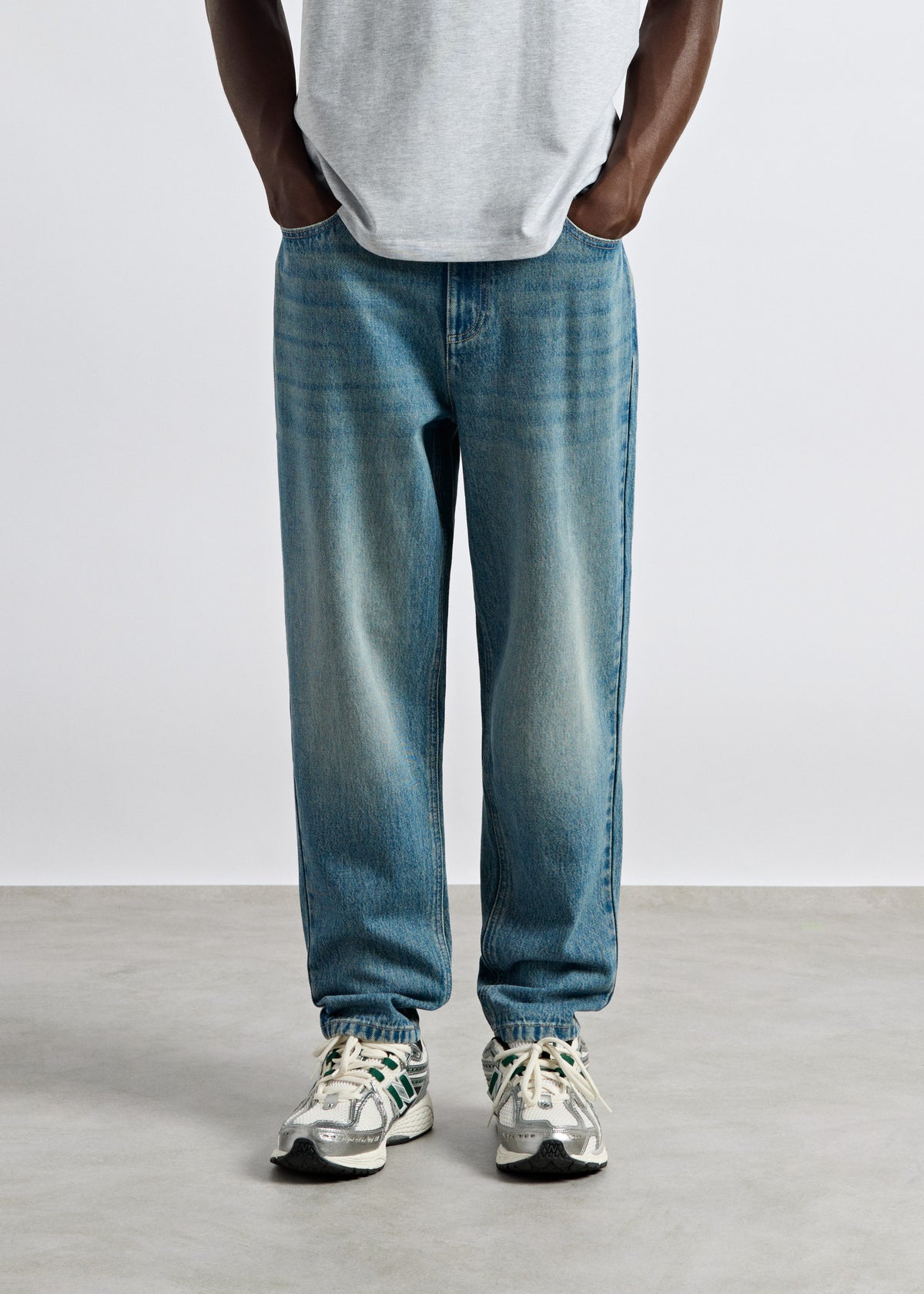 Matteo Tapered Jeans